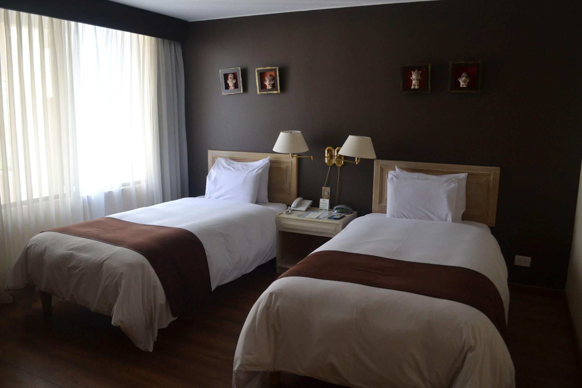 Jose Antonio Executive Hotel 4*